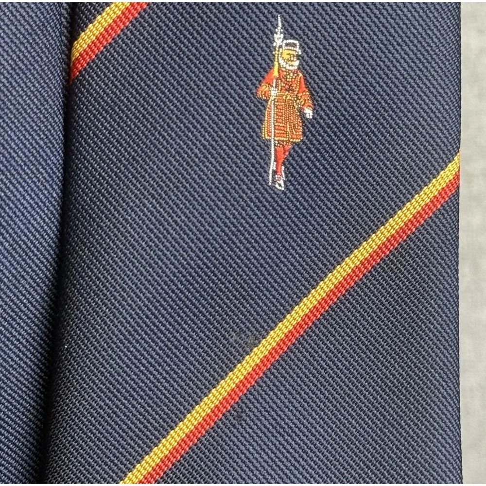 Vintage Dave Mackay Beefeater Yeoman Warder Made England UK Blue Neck Tie   54in